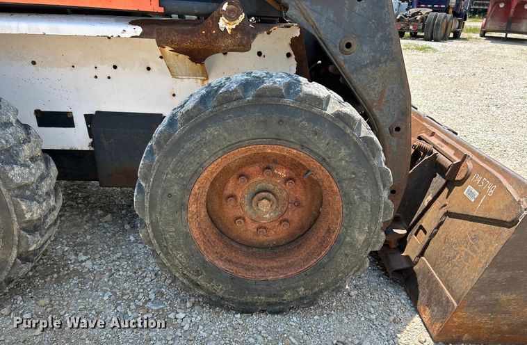 image for item EK4923 1995 Bobcat 773 skid steer loader