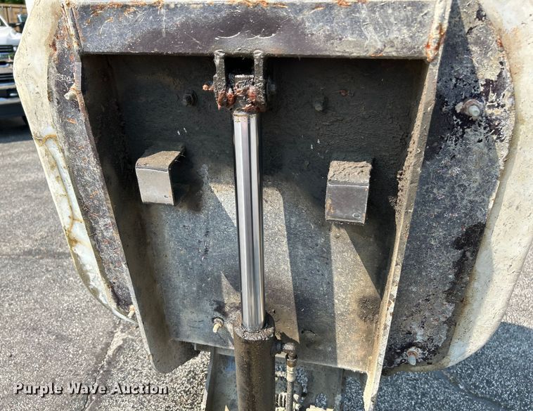 image for item EK4926 Canycom SC75 concrete buggy