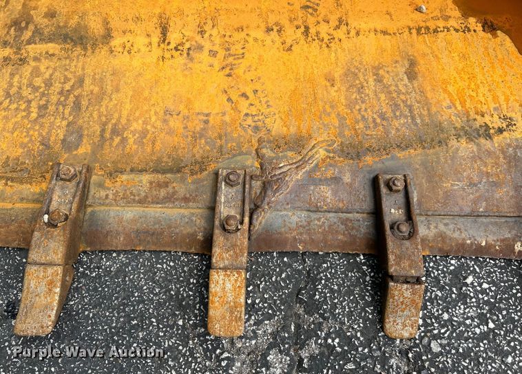 image for item EK4927 2017 Bobcat T590 tracked skid steer loader