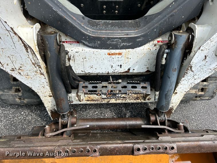 image for item EK4927 2017 Bobcat T590 tracked skid steer loader