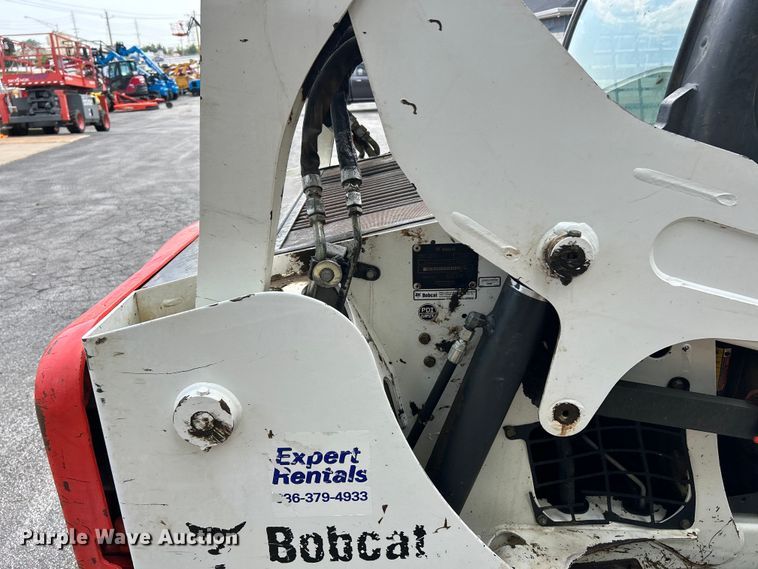 image for item EK4927 2017 Bobcat T590 tracked skid steer loader