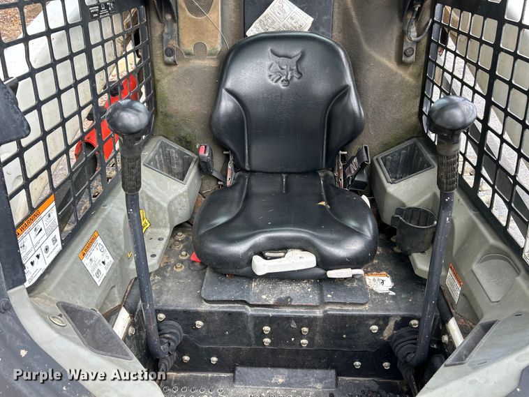 image for item EK4927 2017 Bobcat T590 tracked skid steer loader