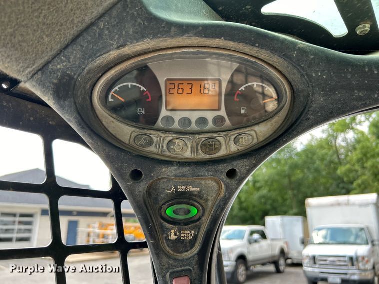 image for item EK4927 2017 Bobcat T590 tracked skid steer loader