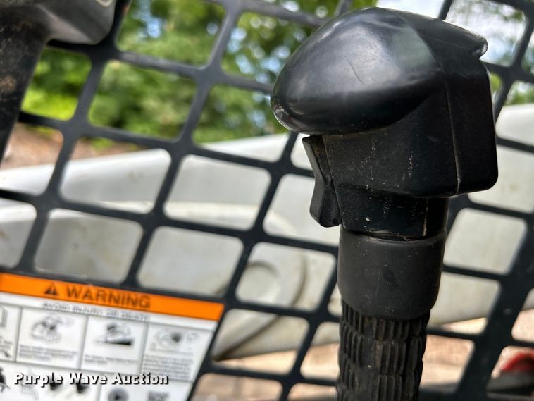 image for item EK4927 2017 Bobcat T590 tracked skid steer loader