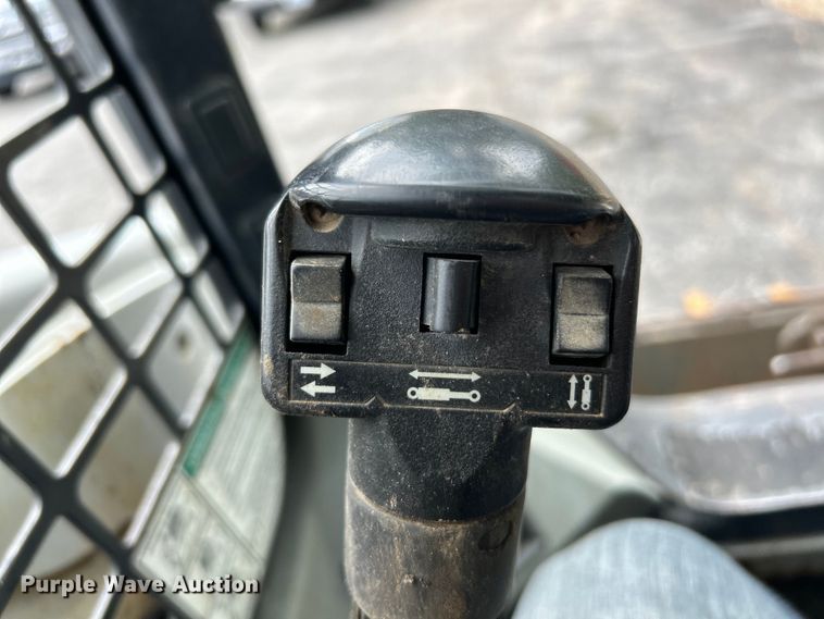 image for item EK4927 2017 Bobcat T590 tracked skid steer loader