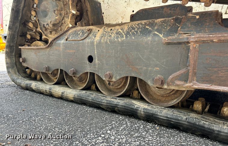 image for item EK4927 2017 Bobcat T590 tracked skid steer loader