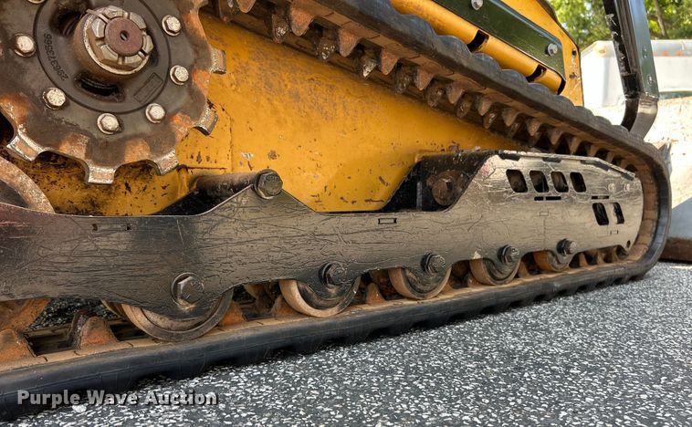 image for item EK4928 2021 Vermeer  S925TX compact utility loader