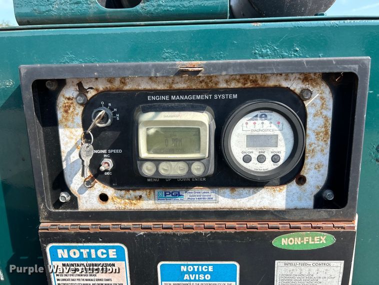 image for item EK4962 2014 Bandit  Intimidator 1390XP wood chipper