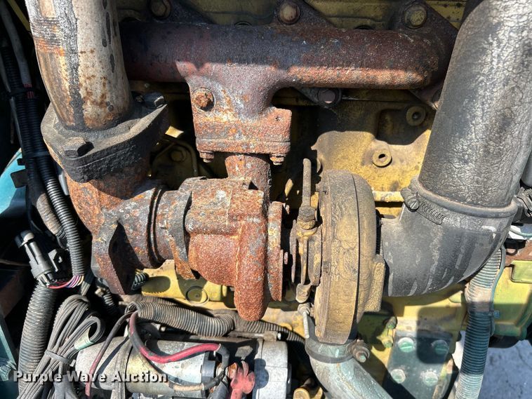 image for item EK4962 2014 Bandit  Intimidator 1390XP wood chipper