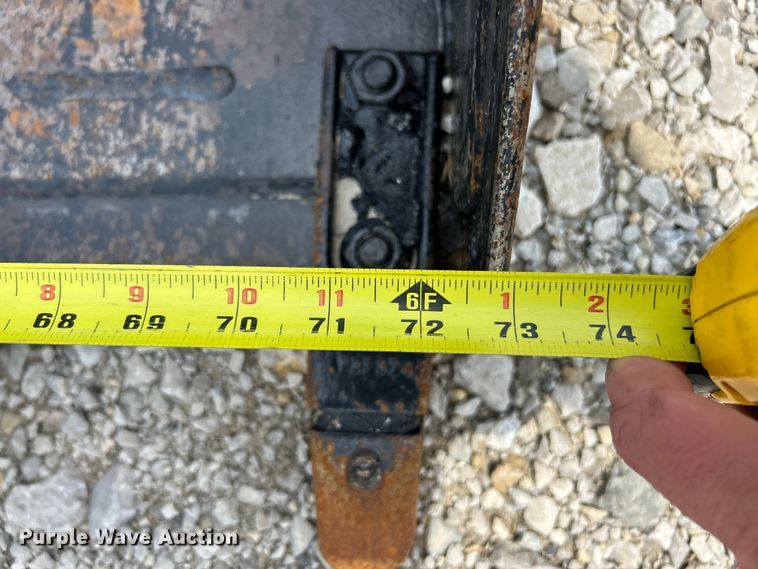 image for item EK4963 2016 Bobcat T630 tracked skid steer loader