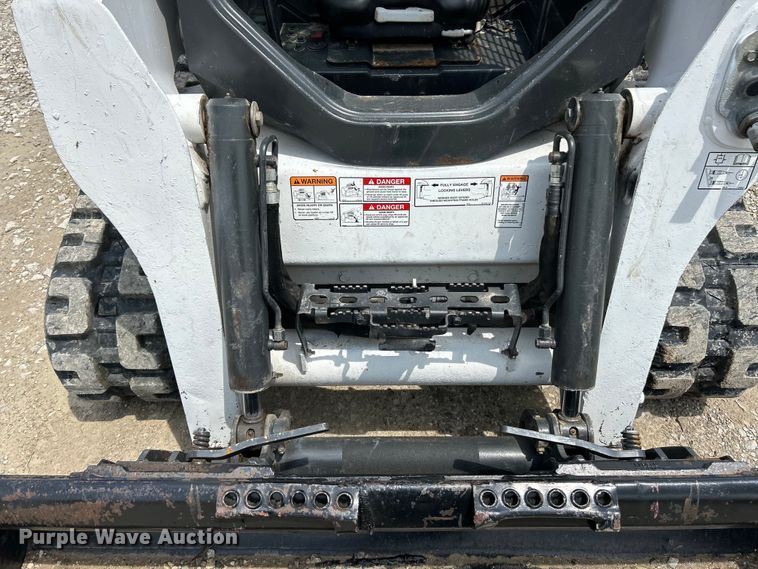 image for item EK4963 2016 Bobcat T630 tracked skid steer loader