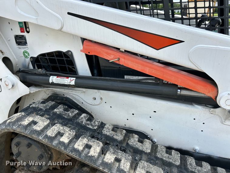 image for item EK4963 2016 Bobcat T630 tracked skid steer loader