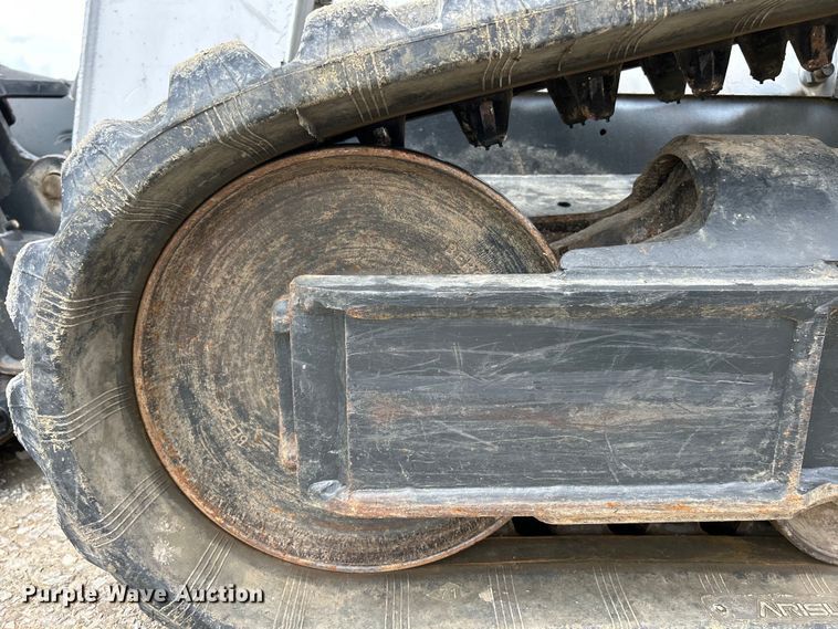 image for item EK4963 2016 Bobcat T630 tracked skid steer loader