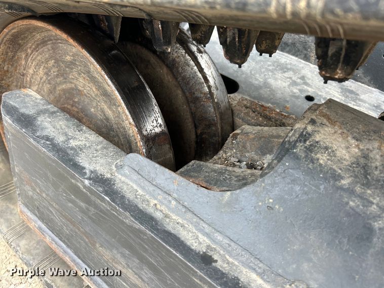 image for item EK4963 2016 Bobcat T630 tracked skid steer loader