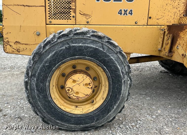 image for item EK4964 1996 John Deere  482C forklift