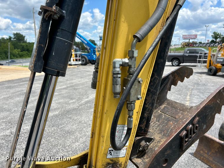 image for item EK4965 2017 Yanmar ViO55-6A mini excavator