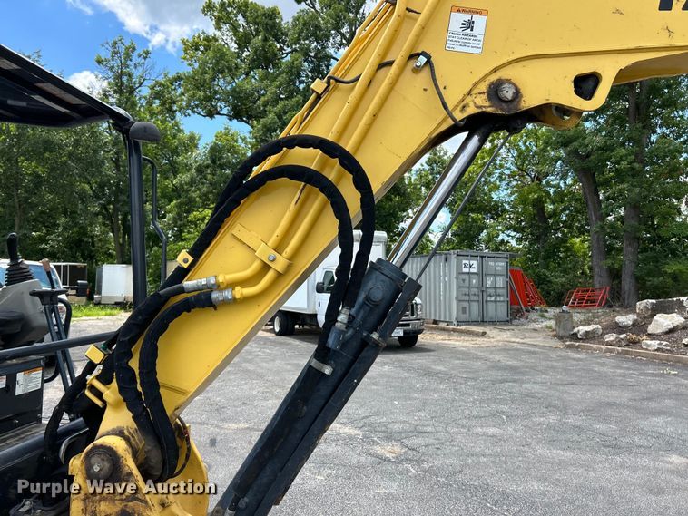 image for item EK4965 2017 Yanmar ViO55-6A mini excavator