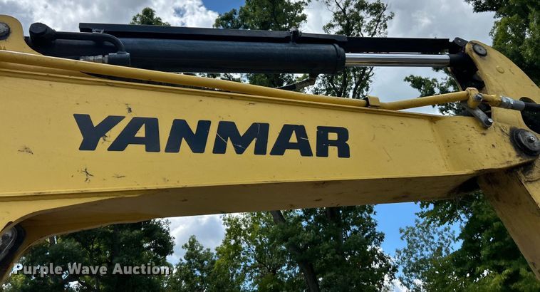 image for item EK4965 2017 Yanmar ViO55-6A mini excavator