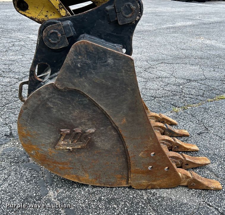 image for item EK4965 2017 Yanmar ViO55-6A mini excavator