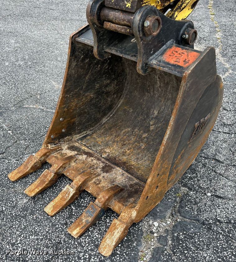 image for item EK4965 2017 Yanmar ViO55-6A mini excavator