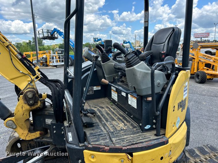 image for item EK4965 2017 Yanmar ViO55-6A mini excavator
