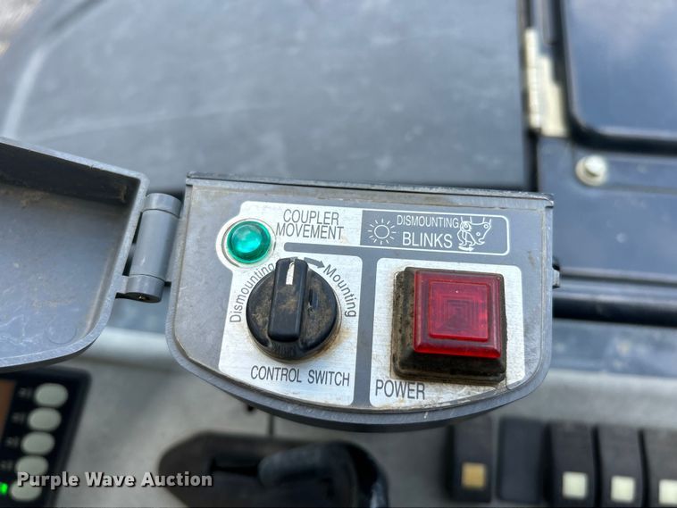 image for item EK4965 2017 Yanmar ViO55-6A mini excavator