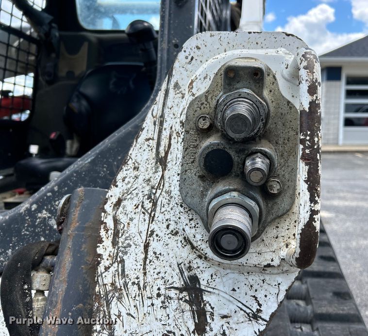 image for item EK4966 2017 Bobcat T590 tracked skid steer loader
