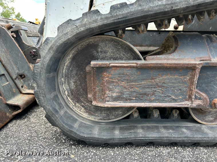image for item EK4966 2017 Bobcat T590 tracked skid steer loader