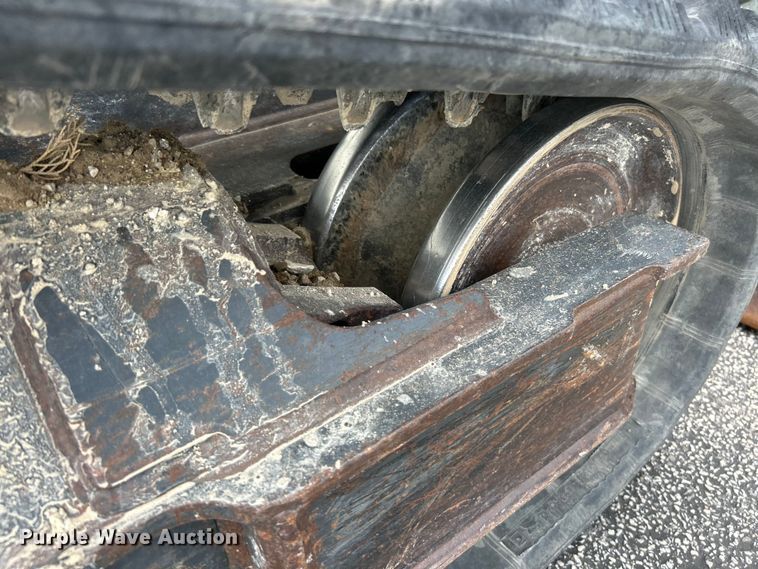 image for item EK4966 2017 Bobcat T590 tracked skid steer loader