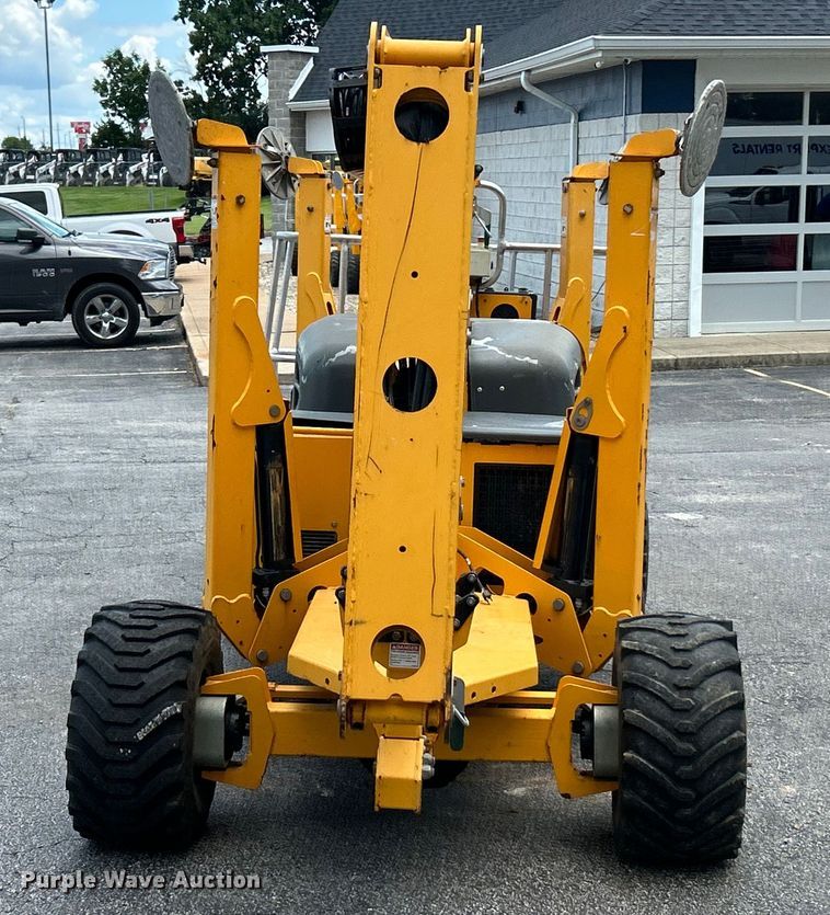 image for item EK4967 2016 Haulotte 45XA boom lift