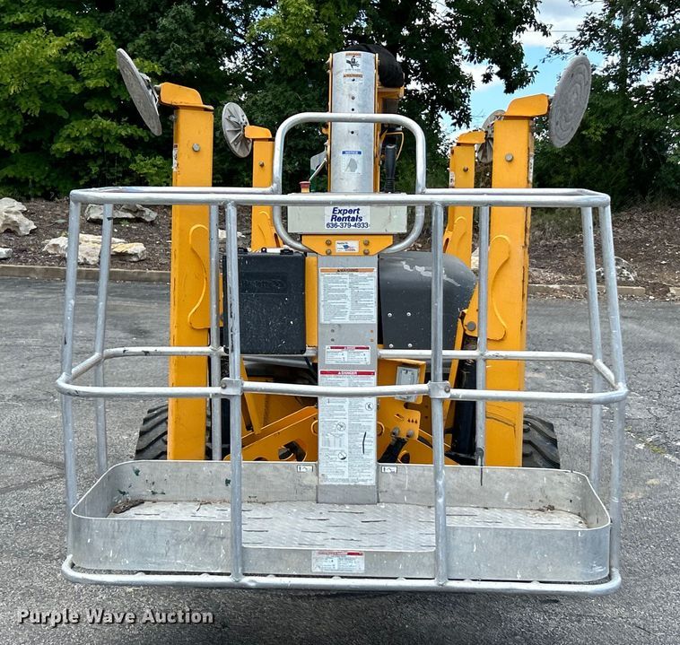 image for item EK4967 2016 Haulotte 45XA boom lift