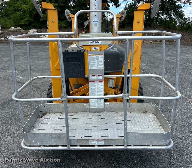 image for item EK4967 2016 Haulotte 45XA boom lift