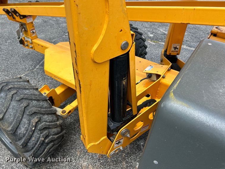image for item EK4967 2016 Haulotte 45XA boom lift