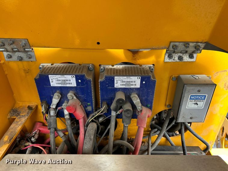 image for item EK4967 2016 Haulotte 45XA boom lift