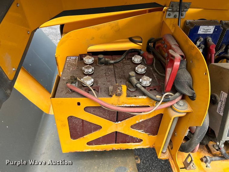 image for item EK4967 2016 Haulotte 45XA boom lift