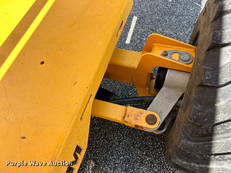 image for item EK4967 2016 Haulotte 45XA boom lift