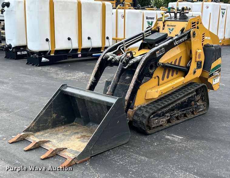image for item EK4969 2015 Vermeer S725TX compact utility loader