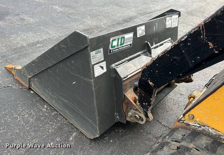 image for item EK4969 2015 Vermeer S725TX compact utility loader