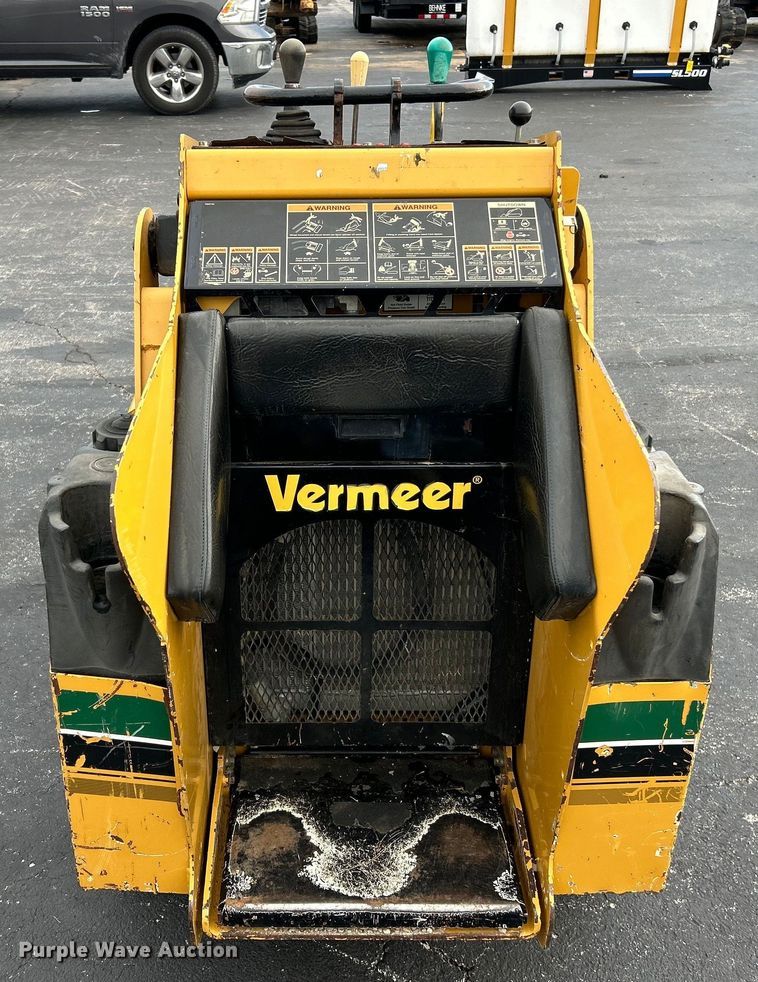 image for item EK4969 2015 Vermeer S725TX compact utility loader