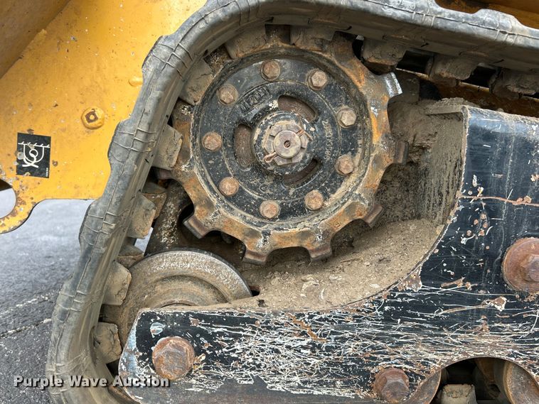 image for item EK4969 2015 Vermeer S725TX compact utility loader