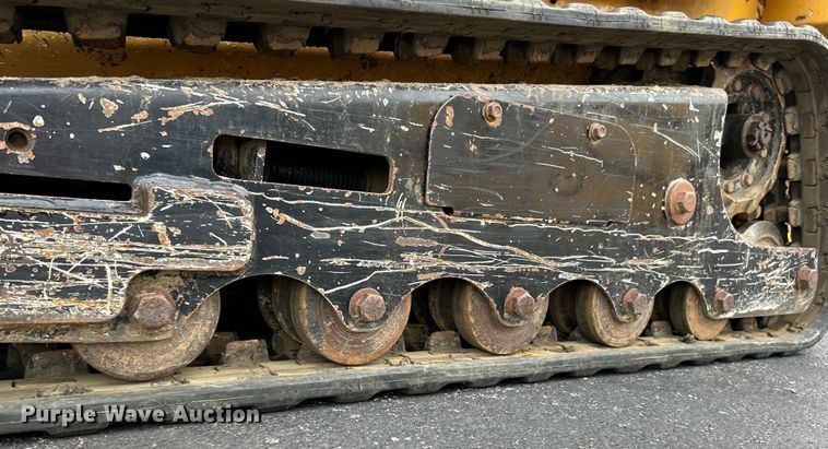 image for item EK4969 2015 Vermeer S725TX compact utility loader