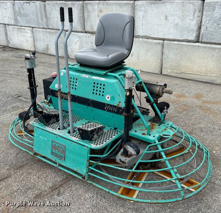 image for item EK4978 2017 Whiteman HHNG5 power trowel