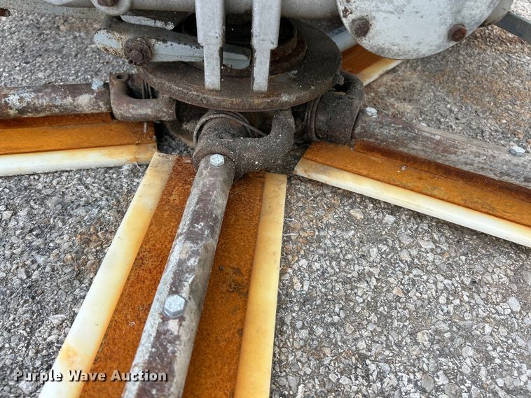 image for item EK4978 2017 Whiteman HHNG5 power trowel