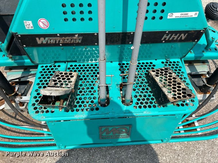 image for item EK4980 2017 Whiteman HHNG5 power trowel