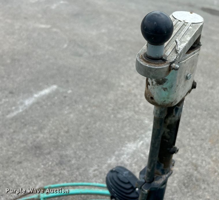 image for item EK4984 2017 Whiteman HHNG5 power trowel