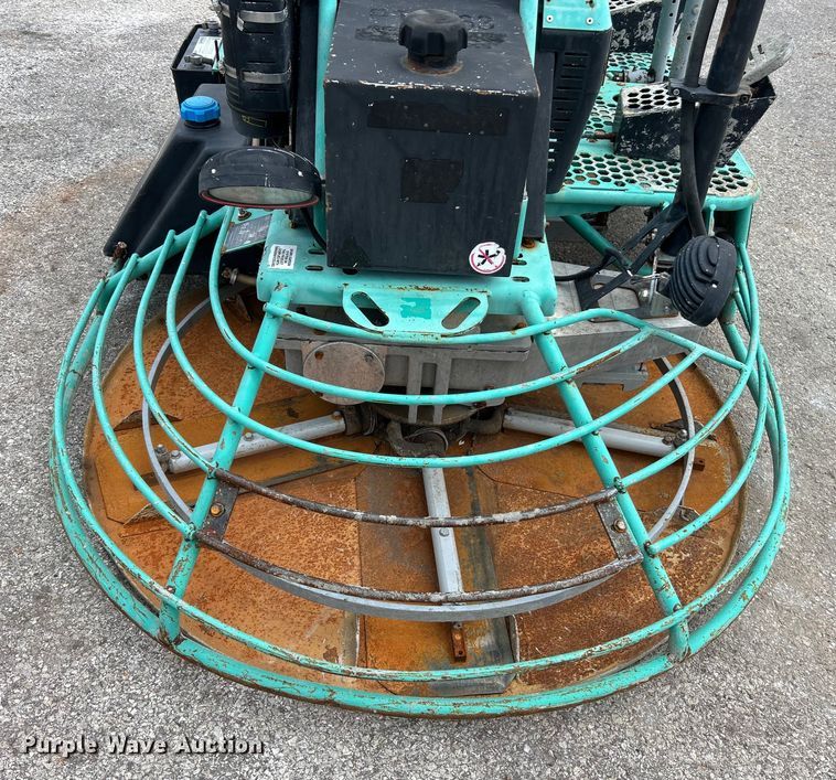 image for item EK4984 2017 Whiteman HHNG5 power trowel