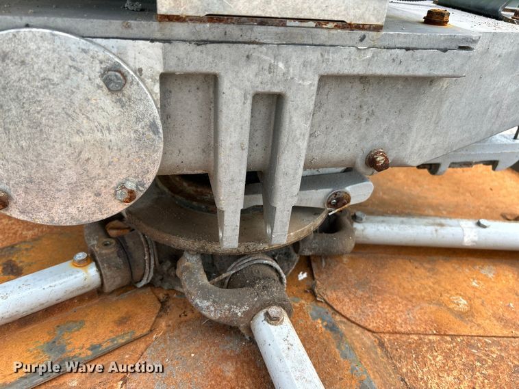 image for item EK4984 2017 Whiteman HHNG5 power trowel