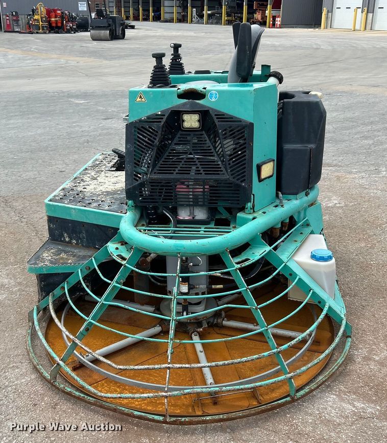 image for item EK4986 2017 Whiteman STX6H power trowel