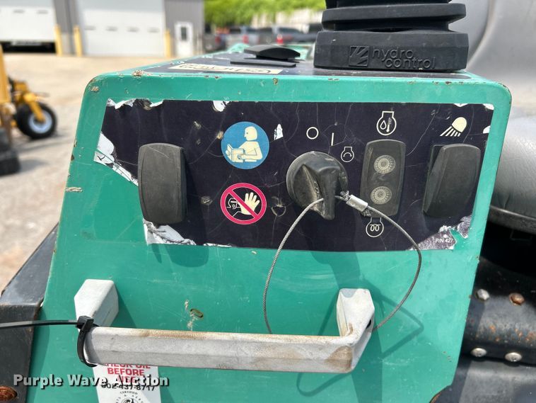 image for item EK4986 2017 Whiteman STX6H power trowel