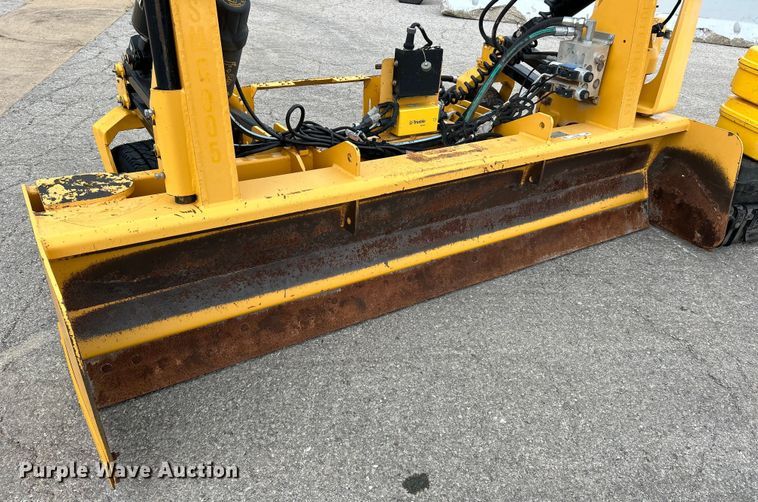 image for item EK4987 Hitch Doc skid steer box blade